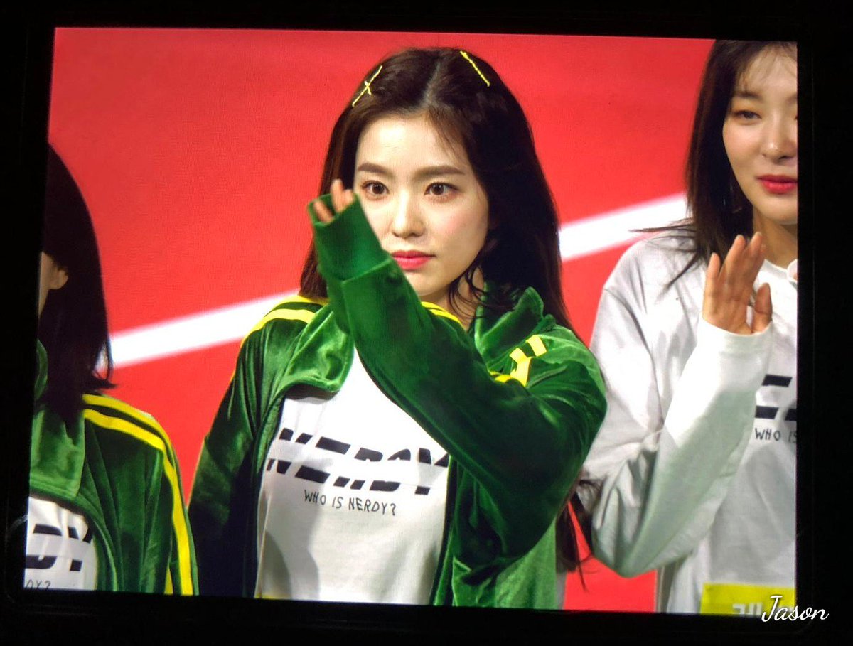 JasonC_1112's tweet photo. 190107 아육대 ISAC #레드벨벳 #RedVelvet #아이린 #IRENE https://t.co/cLC8M45sVB