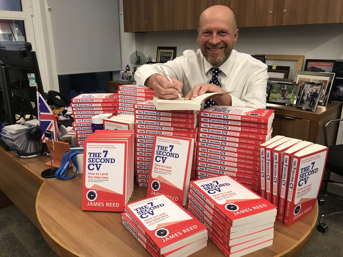 James_A_Reed's tweet photo. My new book 'The 7 Second CV' is out now and available in paperback, on Kindle and as an audiobook. It's for anyone who's thinking of changing jobs or starting their career in 2019. You can buy it here https://t.co/7loWJym0EY #7SecondCV #LoveMondays #MakeMondayGreatAgain https://t.co/MnuMHYQFVW