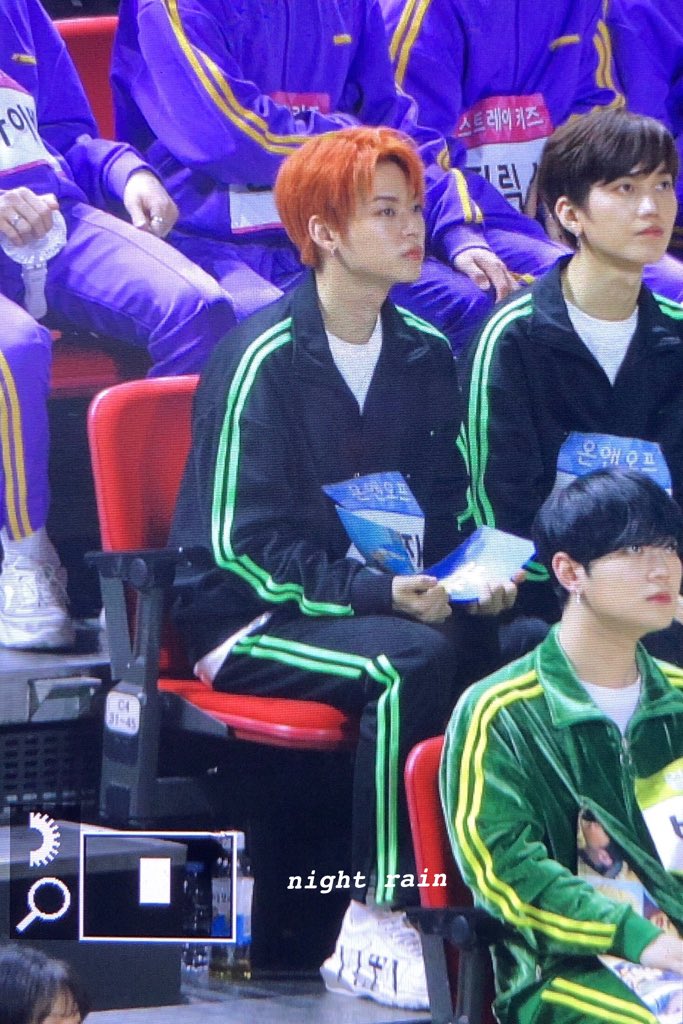940422com's tweet photo. 190107 아육대 
관람도 잘했지! 
#온앤오프 #효진 https://t.co/REuZ214AGD