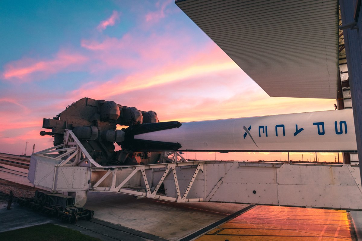 Commercial_Crew's tweet photo. Last week, @SpaceX #Falcon9 and #CrewDragon rolled out to Launch Complex 39A and went vertical for a dry run to prep for the upcoming Demo-1 flight test. This uncrewed flight test is a critical step toward flying @NASA_Astronauts to @Space_Station on Demo-2. #LaunchAmerica https://t.co/px7oHcULtq