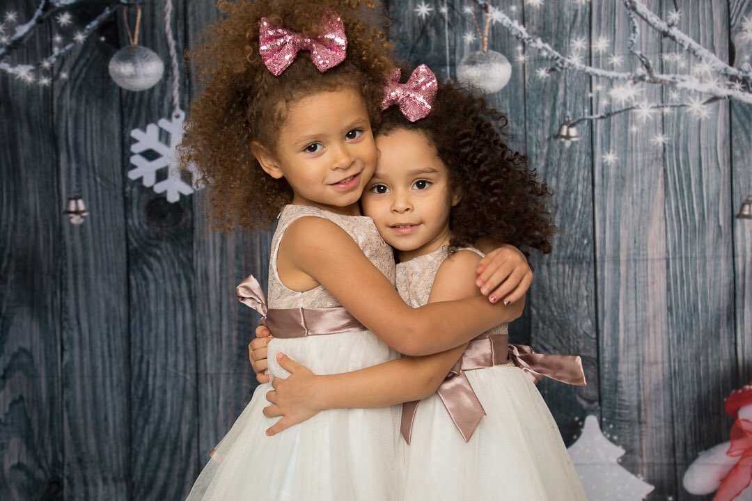 cuttiebootiee's tweet photo. #LydiahandLaiylah #faceoftheday
#modelstatus #childmodelmagazine
#spotted #photocontest #designers #photoshoot #trending #instababies #twinfluencer #childmodels #childmodelofficial #kidsfashion #talent #talentscout #modelonduty #modeloftheyear #photographers #fashion #nj #2018 https://t.co/Arr3z7VTQB