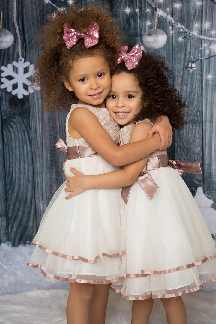 cuttiebootiee's tweet photo. #LydiahandLaiylah #faceoftheday
#modelstatus #childmodelmagazine
#spotted #photocontest #designers #photoshoot #trending #instababies #twinfluencer #childmodels #childmodelofficial #kidsfashion #talent #talentscout #modelonduty #modeloftheyear #photographers #fashion #nj #2018 https://t.co/Arr3z7VTQB