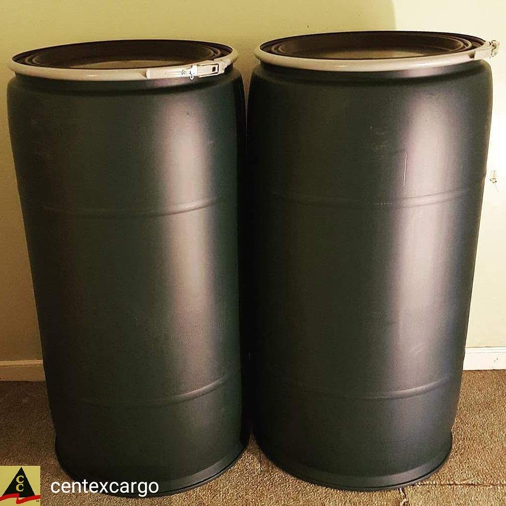 CentExCargo's tweet photo. $58 price/each + delivery. 77 Gallon Open Top Plastic Barrels for SALE in #Atlanta GA. Call today, 770-864-4871 for #polydrums https://t.co/0QtTOpGZ2i