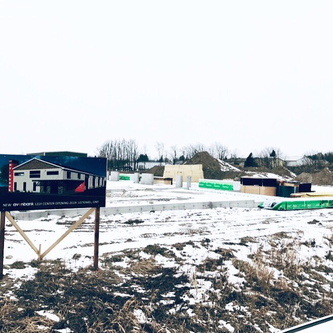 Avonbank_Ag's tweet image. UPDATE! We&apos;re making progress. Lumber and trusses are on site! ⁣
⁣#designinstallationservice #lely #listowel