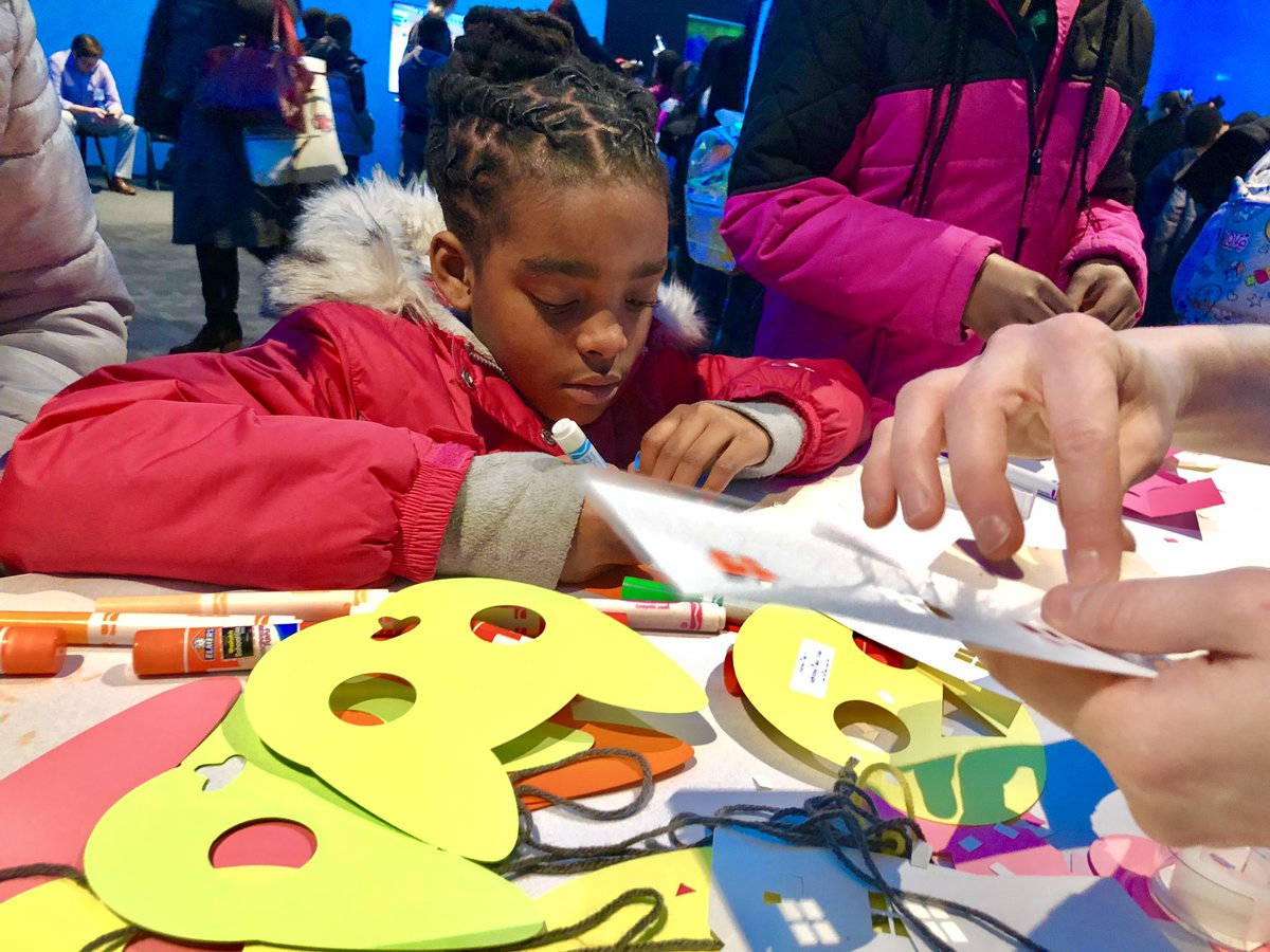 FablePaul's tweet image. Lots of students inspired to #CreateBravely w #FabMakerStudio #STEM #STEAM program at #EdGamesExpo @kencen! @IESResearch @artsedge @edward_metz @FableLearn @FVStudioBoston @ReynoldsTLC