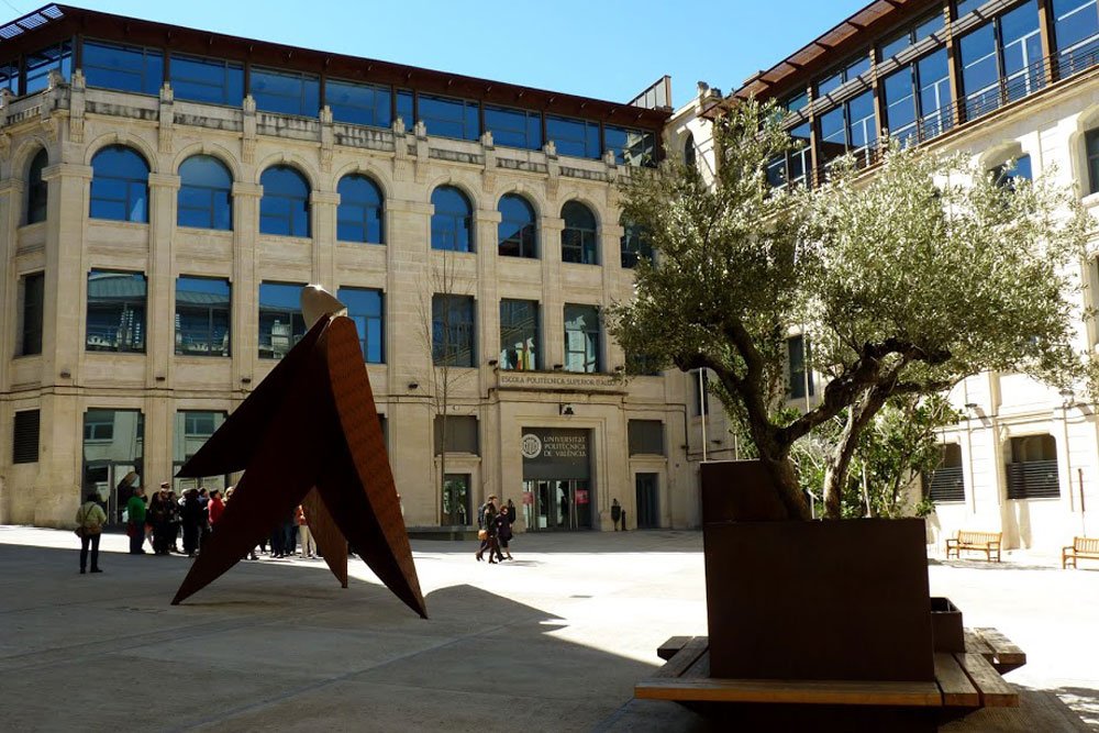 AlcoyTurismo's tweet photo. 👉Dentro de la #RutaIndustrial encontramos las Antiguas Fábricas de Ferrandiz y Carbonell #Alcoy https://t.co/Sr1kN2s7Ww
👉Dins de la #RutaIndustrial trobem les Antigues Fàbriques de Ferrandiz i Carbonell. #Alcoi
https://t.co/6tBlnybAP0 @AjuntamentAlcoi @costablancaorg https://t.co/v4nlKrcWjW