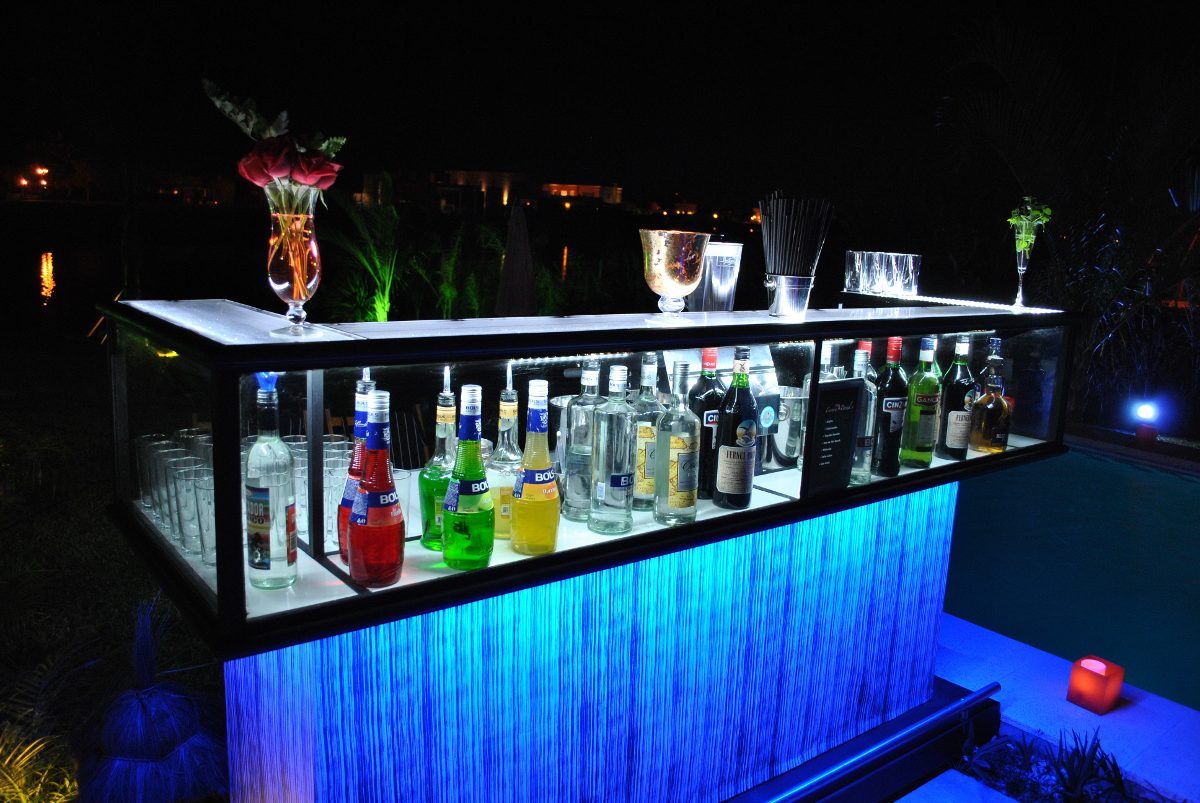 VIPsecurityvzla's tweet image. A tu evento seguro que le irá bien con un servicio de #barramóvil ¿sabes de qué se trata? buff.ly/2VrQ8RA