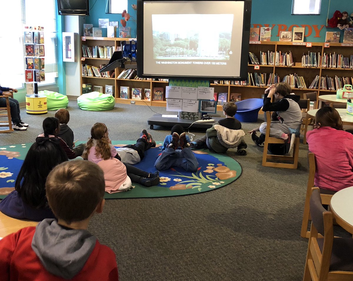 YMESpageturner's tweet photo. Engaged and wondering about the rock cycle. #scienceintegration #4RP1 #sci4P2 #weareyatesmill @YatesMillES @YMES_fourth https://t.co/OBKrSqmhA3