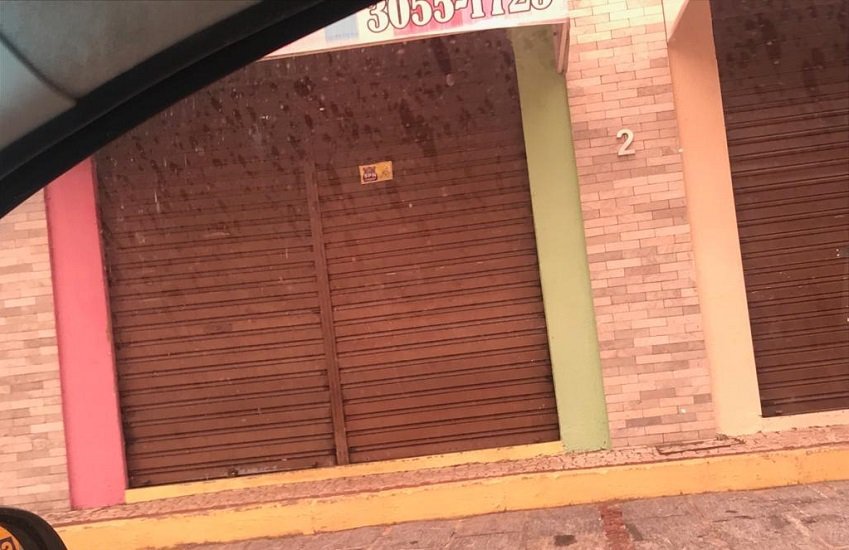 JJangadeiro's tweet photo. FOTOS: Facções ordenam fechamento do comércio, escolas e outros estabelecimentos em Fortaleza e mais 4 cidades https://t.co/7RDdjBR1rY https://t.co/hgrRsicTNH