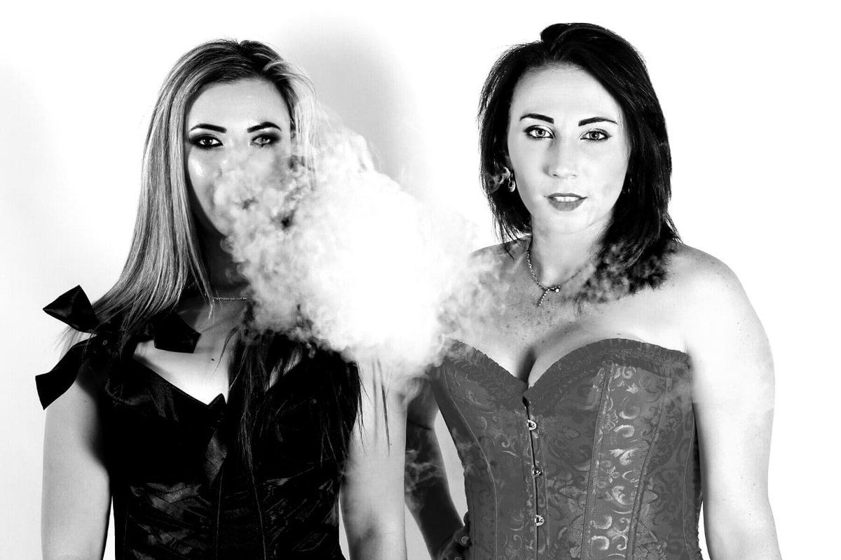 Candylinecloud1's tweet image. Let love be the light at the end of your tunnel. Have a fantastic week Vape fam!!#vaporwave #vape #vaping #ECig #vapenation #vapers #vapelife #vapeon #chickswithwicks #MondayMotivation #Monday #girls #vape放出 #vaper #vapes #vapefam #vapetricks #vapecommunity #vapejuice