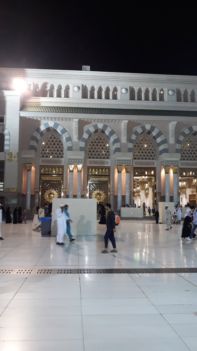 bosssee6's tweet photo. Alhmdulillah live from Masjid e Nabwi🙏 https://t.co/sex36FzlOq