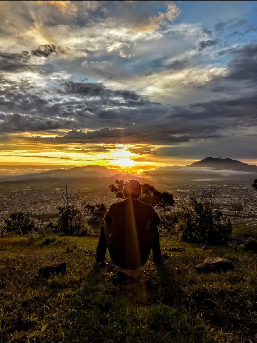 Lalo Giallo ॐ tweet media