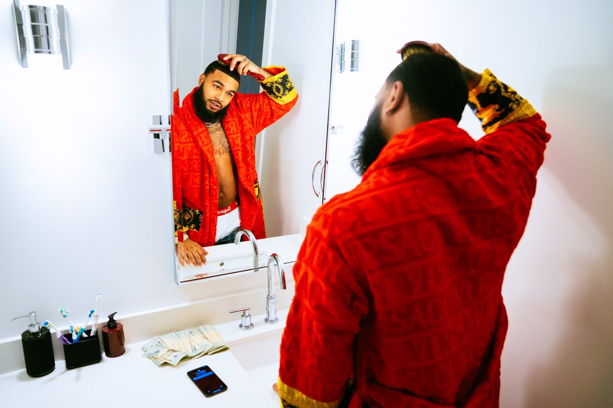 clarencenyc's tweet photo. 🤴🏽 https://t.co/uz7XGlPRUN