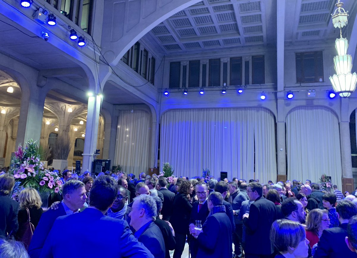 GNSelliere's tweet photo. ➡️ Présent aux traditionnels vœux de la ville de Lille! Un parfum de Municipales dans l’air! #CapSur2020 💪🏻 https://t.co/RS6Vh8k2IX