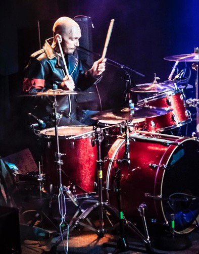 🇬🇧#SHEFFIELD🇬🇧 Sunday, Feb. 3rd, we're playing <a href="/thersbar/">The Royal Standard</a> with <a href="/FragileThings_/">Fragile Things</a>  <a href="/SouthernSkies2/">Southern Skies</a> &amp; <a href="/DeadBlondeStars/">DeadBlondeStars</a>👩🏻‍✈️🎸Tickets £4 at the door! Photo:Whiskey Shotz
#ChrisWilson #Drums #Drummer #RockNRoll #HardRock #Punk <a href="/SheffieldRaw/">Sheffield Raw Music</a> <a href="/SFDMusicScene/">Sheffield Music Scene</a> <a href="/Sheffield_Gigs/">Sheffield Gig Guide</a> <a href="/BBCIntroSheff/">BBC Music Introducing In Sheffield</a>