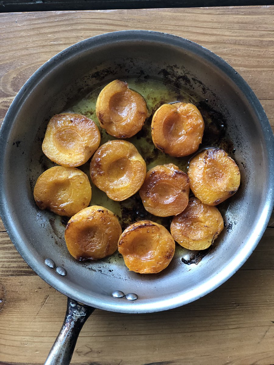 I miss summer. I love butter roasted apricots.