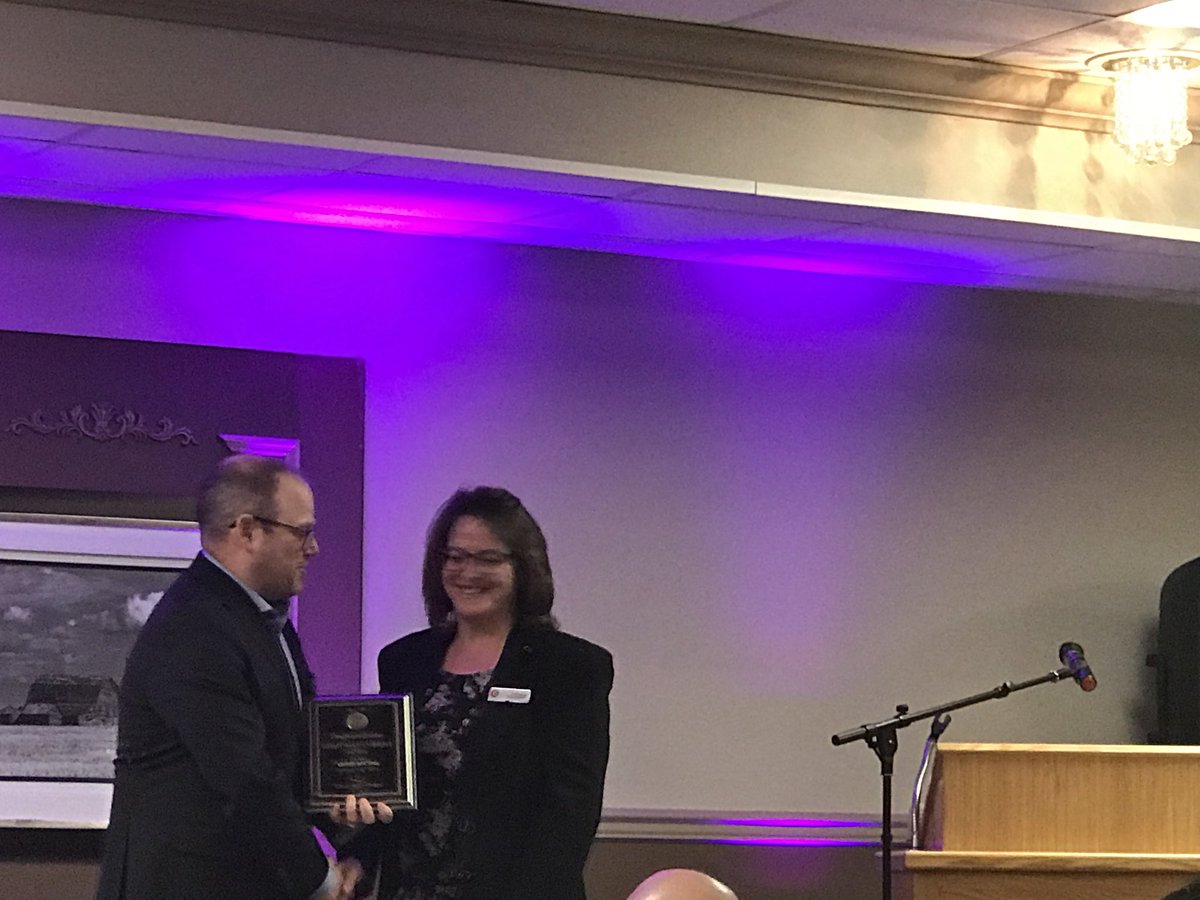 RonToles's tweet image. @denisperrault greetings and presentation to @coasthotels @City_SC   Here with @BowditchPromos fir official grand opening #growswift