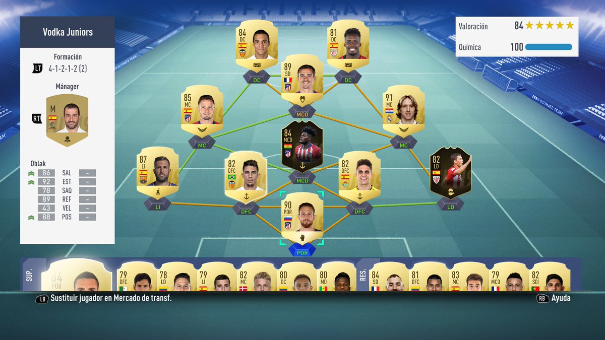 Jorgescano's tweet photo. ¿Qué mejoras podría hacerle a mi equipo? 🤔
(jugadores de menos de 200k, que juego poco y encima es en PC que el mercado está más caro xd) https://t.co/iRJxnbITSU