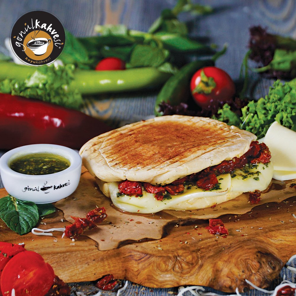 Enfes tadıyla Bazlama, Gönül’de.
#kahve #koyukahveci #delicious #coffee #gonulkahvesi #americano #latte #espresso #türkkahvesi #filtrekahve #macchiato #mocha #cappucino #sahlep #hotchocolate