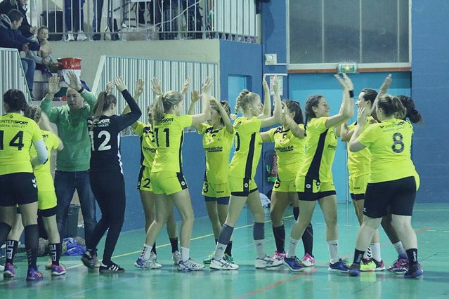 aaeec_handball's tweet image. 💥 Beau programme à Ligéria dimanche 13 janvier ⤵️

13h 🕐 #S1M rencontre ES Segré 2 en Coupe des Pays de la Loire 🤾‍♂️

15h 🕒 -18FNat #PontsdeCé / #Angers affronte St Nazaire HB 🤾‍♀️

17h 🕔 #N3F #Angers / #PontsdeCé affronte HBC Mamers en 1/32e de Coupe de France 🤾‍♀️

#SportAngers