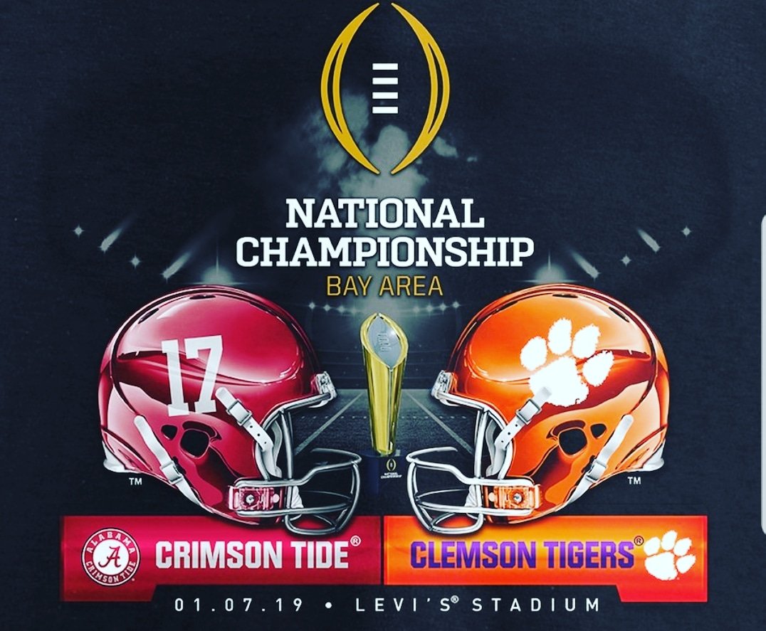 It's the day!!! The national championship who is going to win?? CLEMSON or THE TIDE??? 

#phonesnbeauty #gainesville #MondayMorning #backtoschool #Alabama #Clemson #NationalChampionship