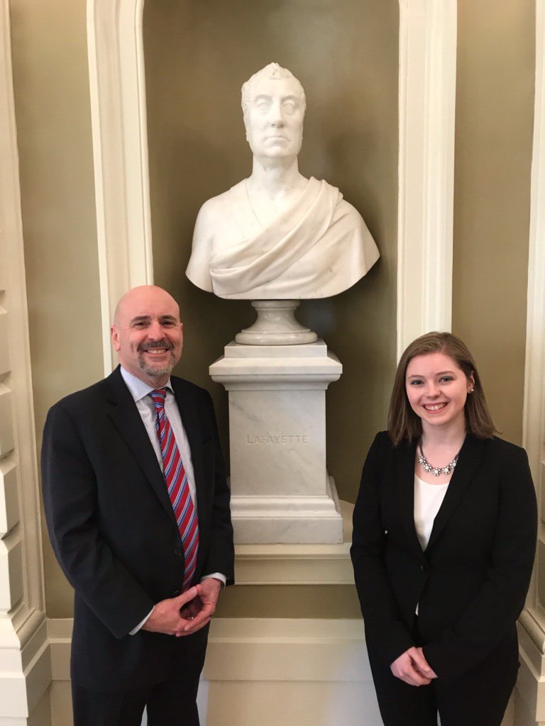 PaulBrodeur2010's tweet image. Proud to once again be participating in @LafCol @LafCareerSvcs #ExternshipProgram. This week I’m hosting Luisa Gunn ‘21, posing with bust of the Marquis in the refurbished Senate chamber.