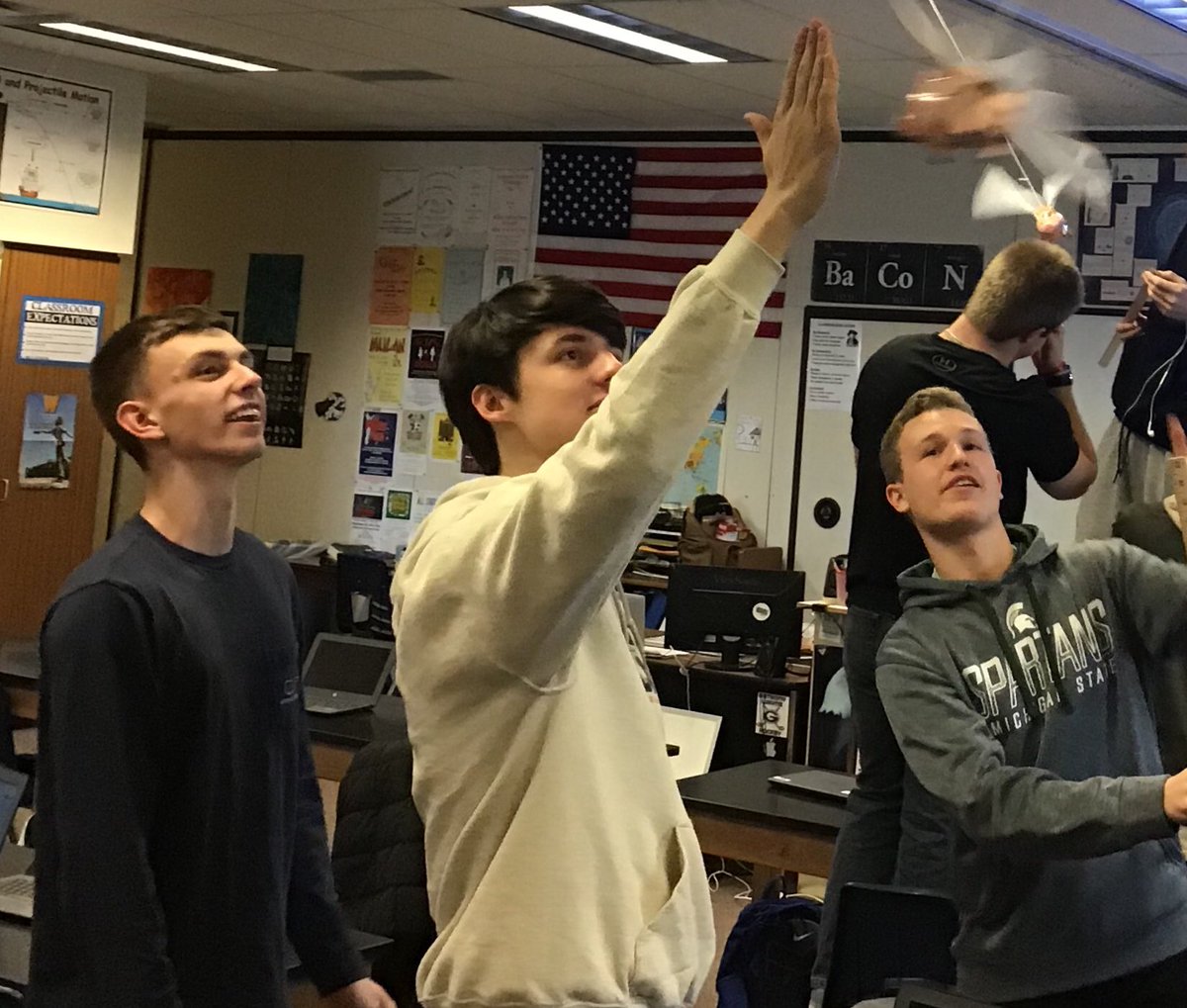 AWPhysics's tweet photo. 8th period Honors Physics is flying pigs! https://t.co/WsOK8ZmnYr