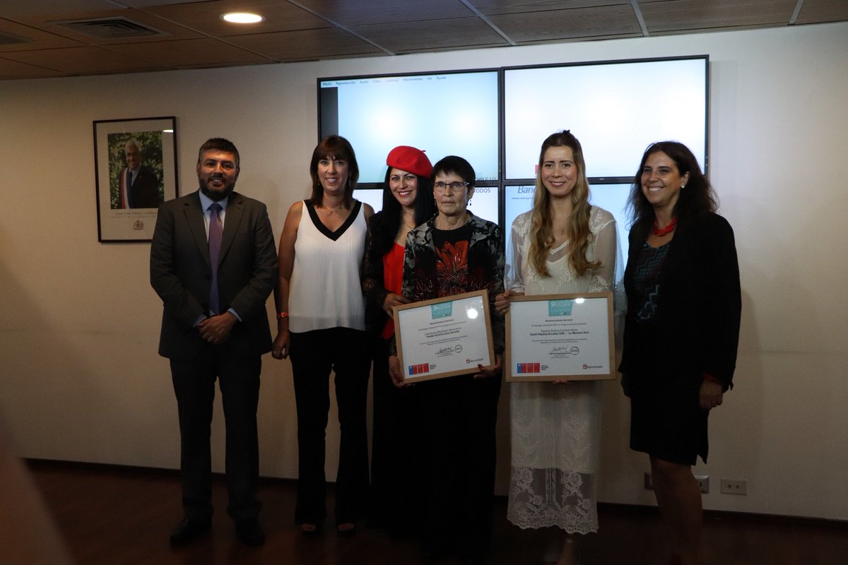 Sernatur's tweet photo. Las ganadoras del concurso Mujer Empresaria Turística destacaron por su compromiso con la sustentabilidad y la innovación. Conozcan sobre sus emprendimientos en https://t.co/LEqfj3zLA2 #MET2018 https://t.co/0nWh8YeNFe