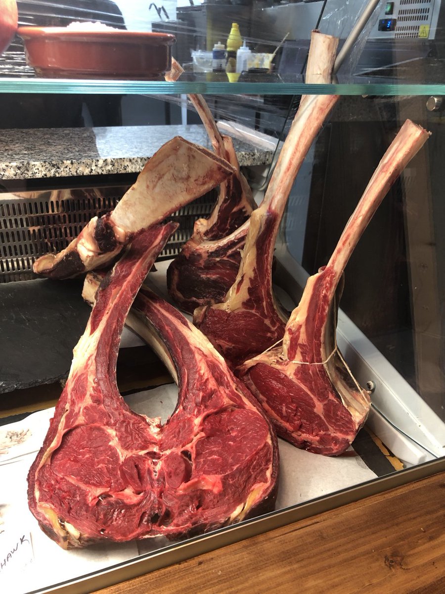 thehalalplug's tweet photo. Celebrating in style @ Kassap Meat House https://t.co/cWKBv4F8nJ https://t.co/J8J4hJCwvK