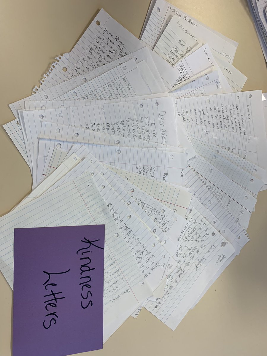 CMSSonicBoom's tweet photo. Sonic Boom students are amazing!When challenged to write a kindness letter to someone, they wrote incredibly thoughtful, kind and inspirational letters to friends, family, and teachers. 135 people are about to have an awesome day! We are so proud!
@WEARECMS25 
#choosekindcms https://t.co/pPDPcjDxFZ