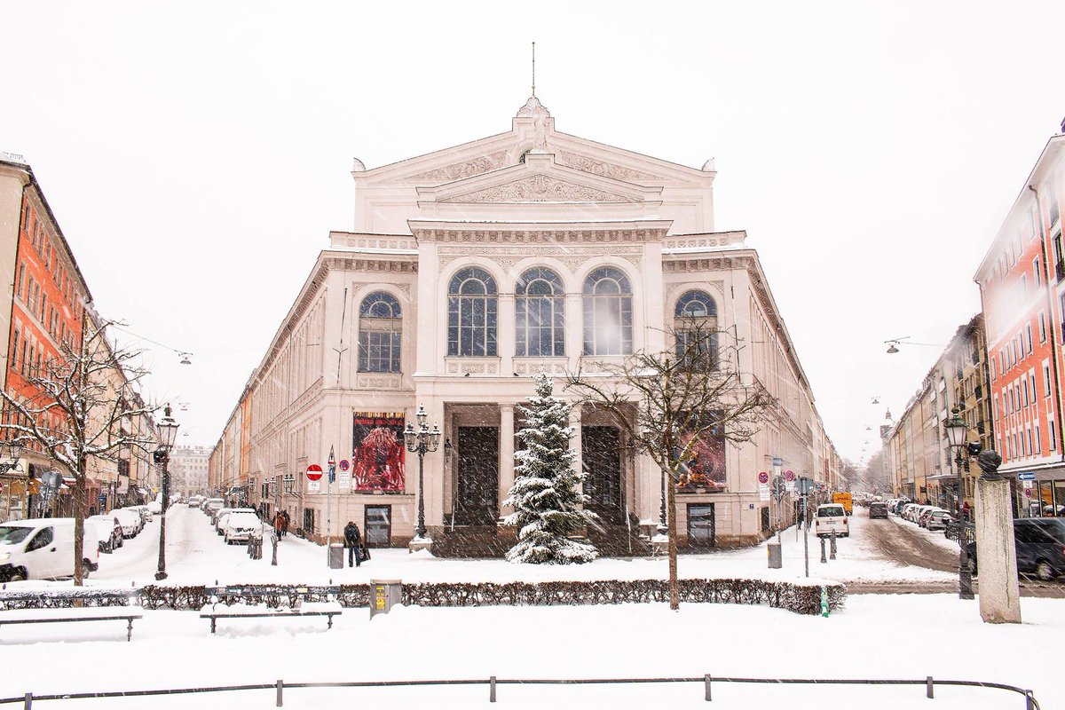 heyFatTireTours's tweet photo. The Gärtnerplatz theatre in #Munich is finally done with construction and it just looks so beautiful 😍 #munichtips #exploremunich https://t.co/B0Muzd2CqT