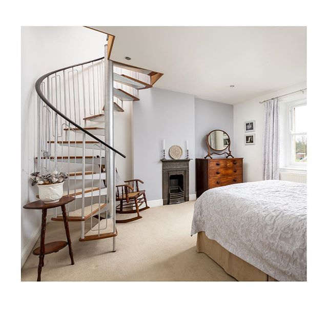 SharvellProp's tweet photo. Fabulous features in this period House in Poulton which we are bringing to the market shortly. Stayed tuned to see more! 😉
.
.
.
.
.
.
#sharvellproperty #propertyforsale #forsale #househunting #dreamhome #lifestyle #housegoals #villagehouse #houseand… https://t.co/BeK9uAmjBa https://t.co/UzLonm5HTH