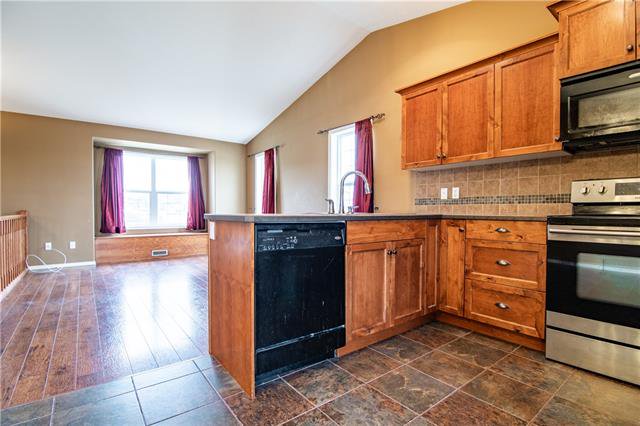 JamesGang_RD's tweet image. Today’s Spotlight Listing 
4803 55 Boulevard Close, Innisfail - $269,900
The perfect starter, downsizer or revenue property
bit.ly/2PdZh0u
Please contact @JamesGang_RD at 403-357-9479
#realestate #downsizer #starterhome #househunting #homesearch #selling