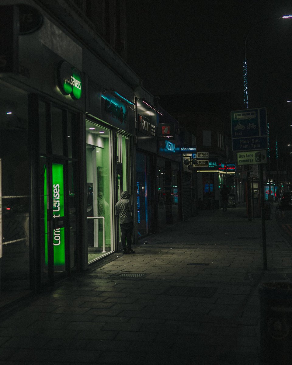 byhusani's tweet photo. Catford aka Endz https://t.co/MKXTp77Wgs