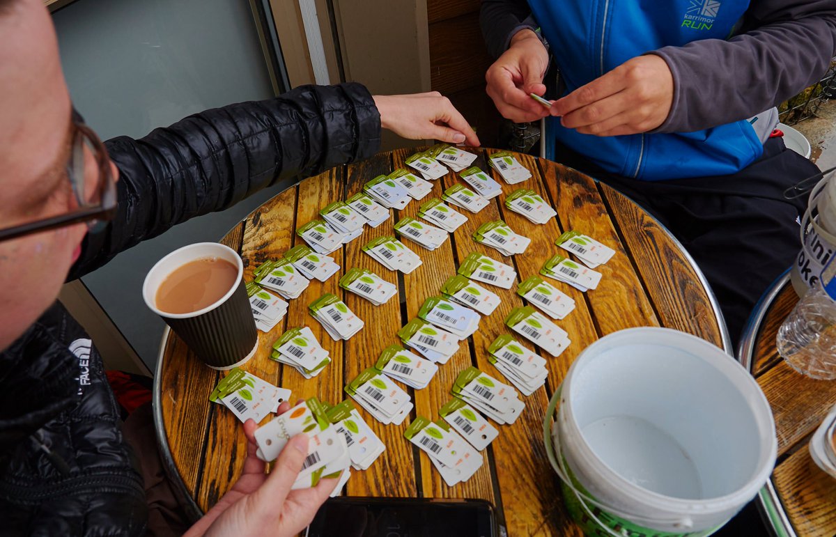 parkrunUK's tweet photo. 💡 Settle the debate for us: what is the ultimate post-parkrun hot drink of choice?

❤️ Like for Coffee ☕
🔄 Retweet for Tea ☕

🌳 #loveparkrun https://t.co/RRsIWizxQs