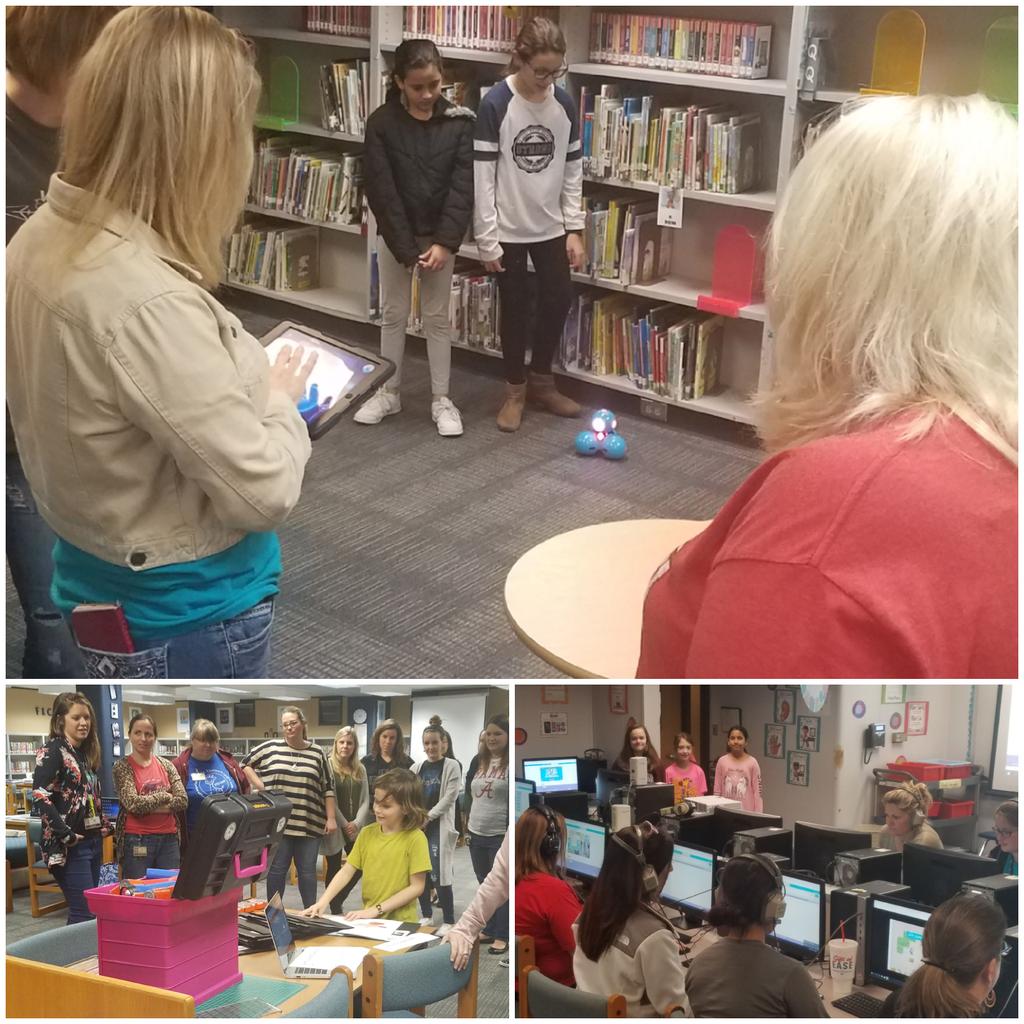 whitgiraffes's tweet photo. Whitcomb students came back to school early to lead professional learning on programming for their teachers. #whitcombswhy #whitcombleaders #tlim https://t.co/qoCE4llt6L