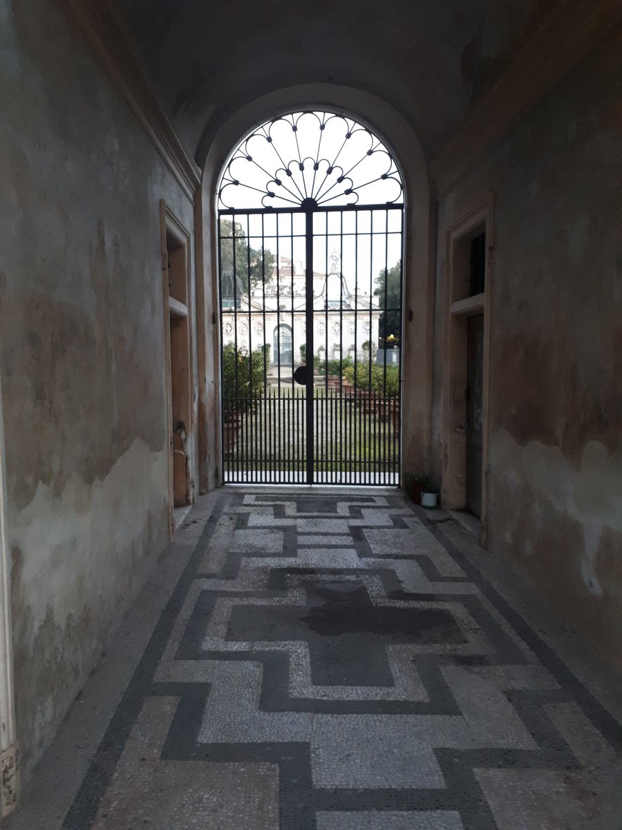 #Rome. The #Meridiana #orangerie within #VillaBorghese #Park. @claviggi @caputmundiHeidi @BeautyfromItaly