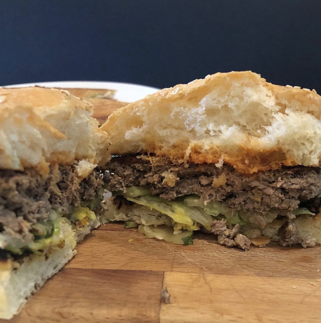 Have you tried @ImpossibleFoods Impossible Burger yet? Perfectly prepared at Heirloom Craft Kitchen.  Gotta try it out, those #plantbaseddiet people are onto something!
#plantbasedchef #veganfood