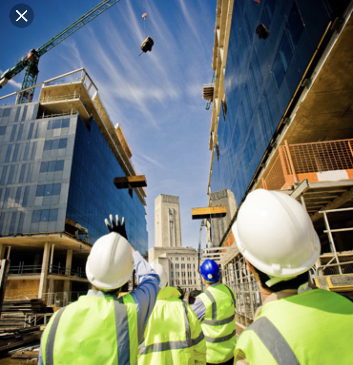 AaronKarlton's tweet photo. I love construction..

#bcn2210 #fiu #fiumossschool #Construction @FIU_MossSchool https://t.co/1GK0Wji3AA