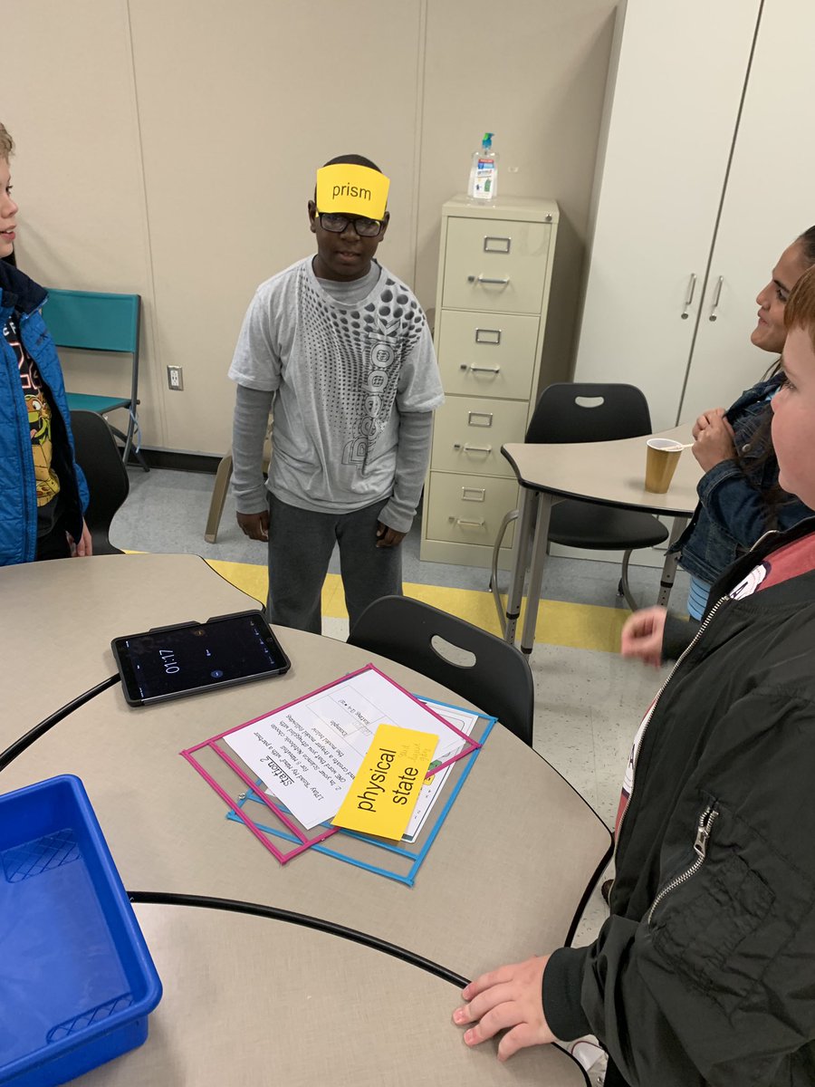 fairchildthings's tweet image. Review stations in full swing today! @Camey_ES