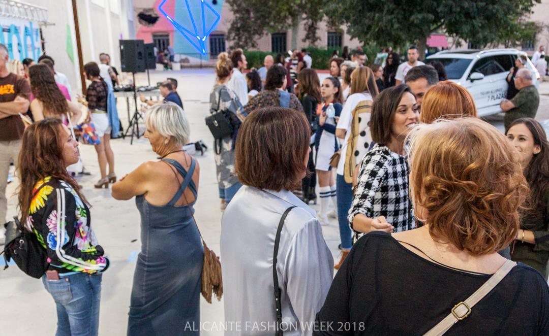 MrFiltro's tweet photo. Snapshots of the last edition of @AlicanteFW 2018.
#AFW18 #MrFiltro #DjSet #ZonaExterior, @LasCigarrerasCC , #EstudioCEROFotografia https://t.co/09tiHP9ahp
