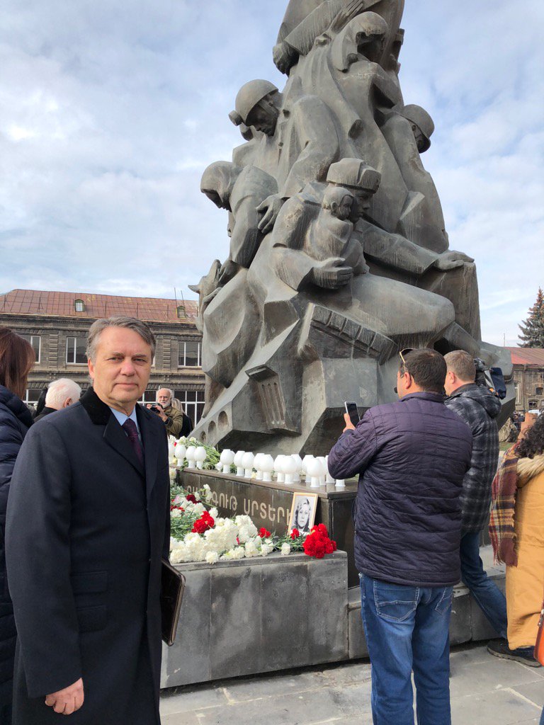 ICYMI: It's been 30 years since Pres. Reagan sent me to Armenia as a White House fellow to help with medical relief following the massive Spitak earthquake that killed thousands. It was my honor last month to recognize this great nation for all they've done to rebuild. #ksleg