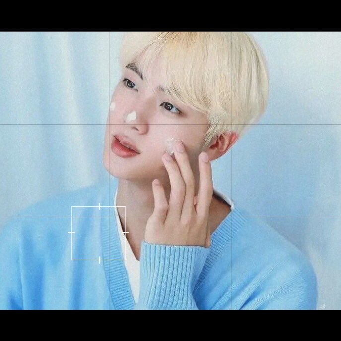 btsets's tweet photo. flower boy Kim Seok Jin. https://t.co/btlrsenVBP