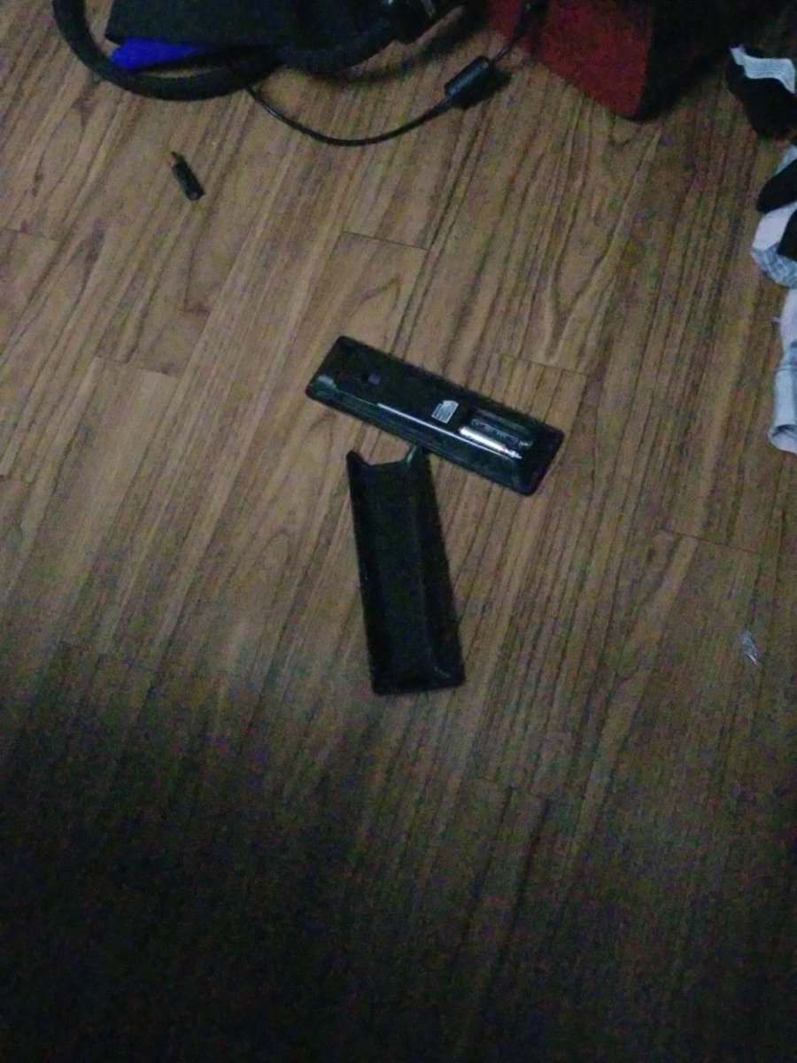 Expertswrite's tweet image. Had #surgery today on my knee, still nerve blocked, and I dropped the remote. Awesome!!