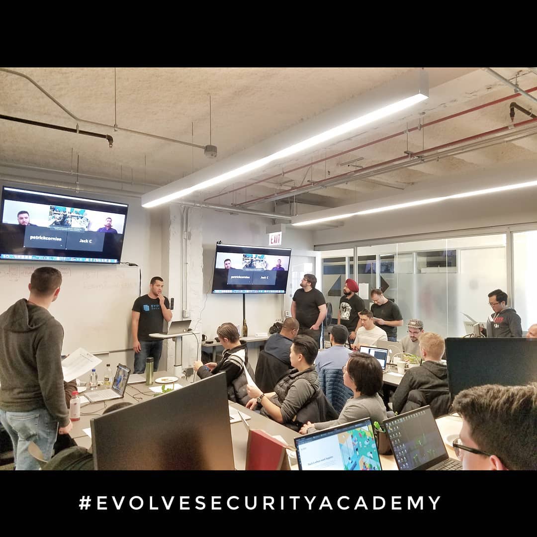 TheEvolveSec's tweet photo. Co-founder, Andrew, kicked off our first ever #EvolveSecurityAcademy Alumni event Saturday! Participants were local & from around the US! #fullhouse #standingroomonly #capturethatflag #RedvsBlue #hacking #redteam #blueteam #cybersecurity #pentesting #alumni #evolvesecurityalumni https://t.co/5FR1k2xo4y