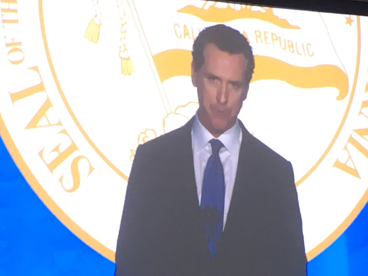 rockyfernandez's tweet photo. Great start to 2019 with the Inaguration of Governor @GavinNewsom. He talked about Ensuring economic security for all and the fight against polluters, two of our most important missions  #CAInauguration #InaugurationDay https://t.co/22grouhPXc