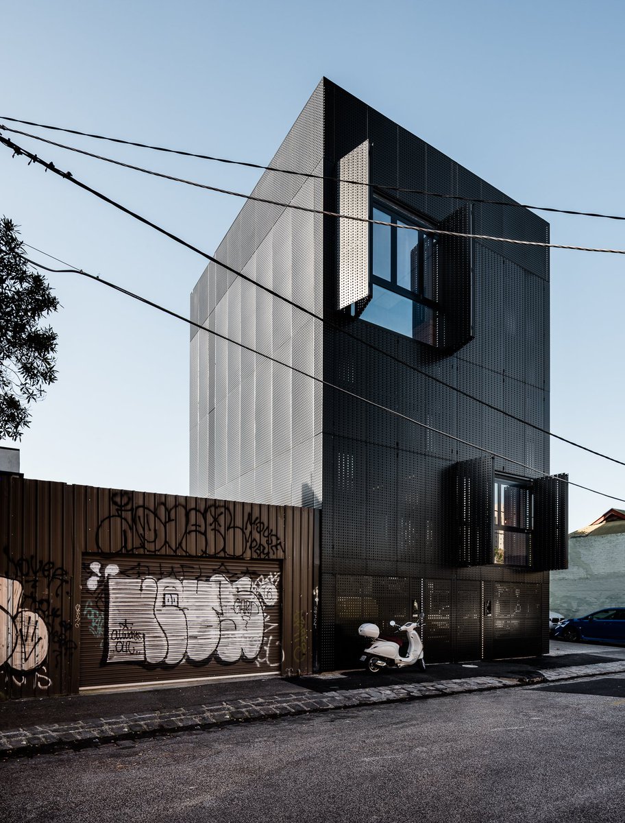 DKOArchitecture's tweet image. &apos;Campbell Street is a study in pushing multi residential architecture and vertical living to the limits.&apos; via @ArchDaily
archdaily.com/908935/campbel…
#architecture #residentialdesign #residentialarchitecture #interiordesign #collaboration #collingwood