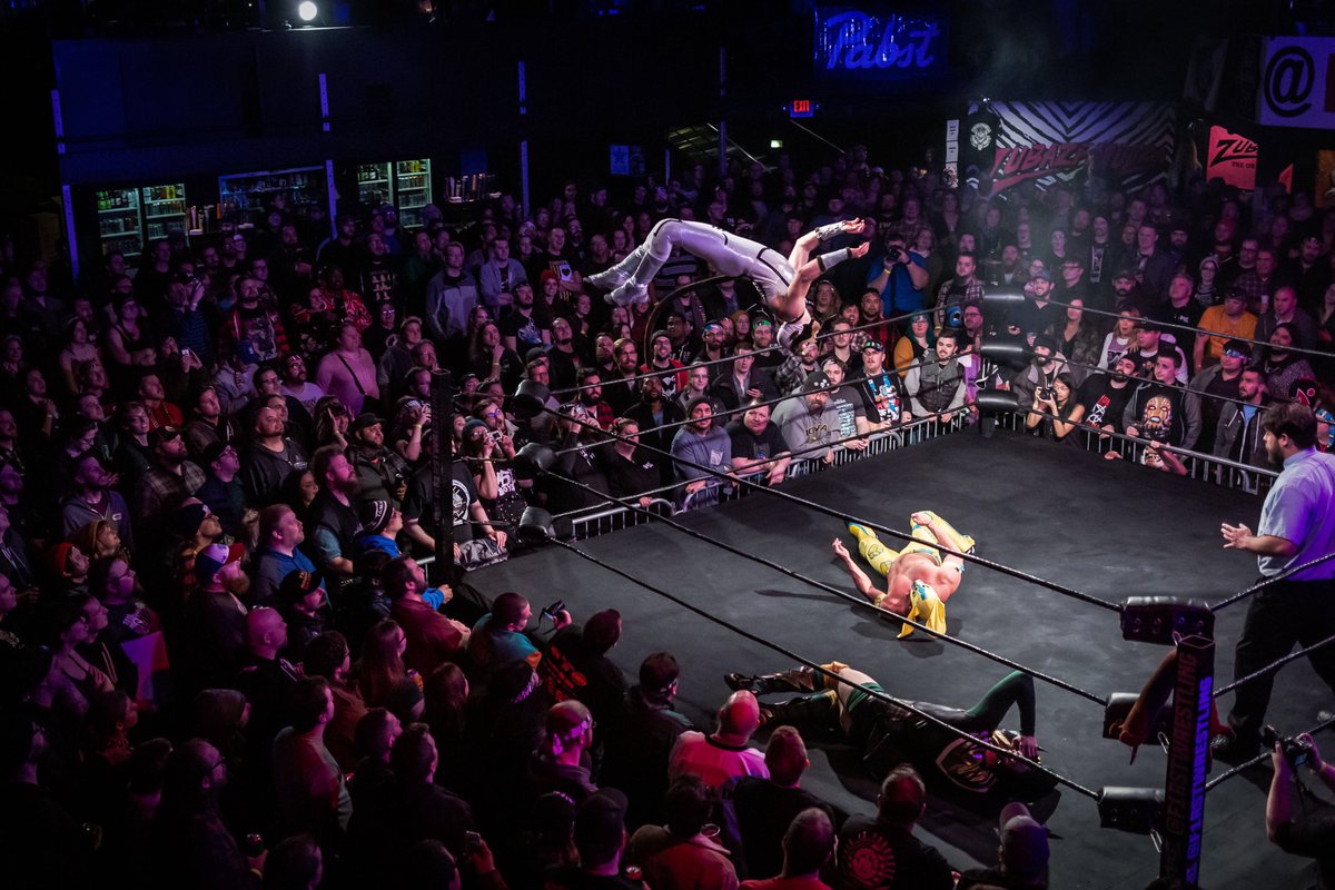 photosbymanning's tweet photo. @PWSpaceMonkey takes to the air at @f1rstwrestling https://t.co/QDCwU6Zgkd