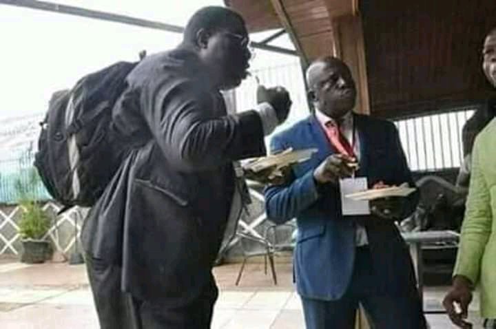 L'élan démocratique n'est pas chimérique.
Il y a des contre-exemples qui prêtent à compromettre convictions et luttes pour l'alternance en vue d'une bonne gouvernance.