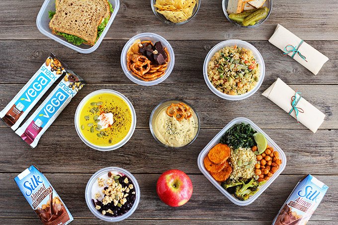 🌱Veganuary is a great time to revamp your packed lunches! We've got lots of vegan packed lunch and meal prepping ideas on our "Meal Prep" section: ilovevegan.com/tag/meal-prep/ #vegan